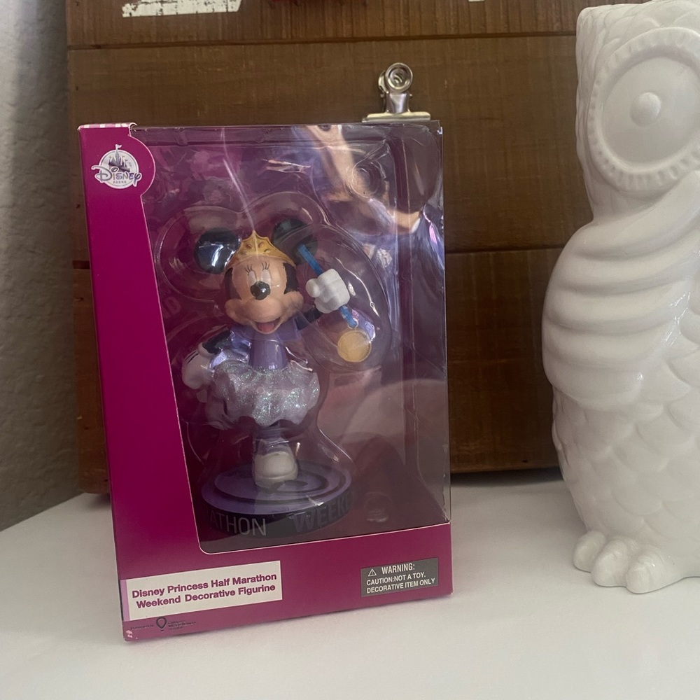 Disney Princess Minnie Mouse Figurine